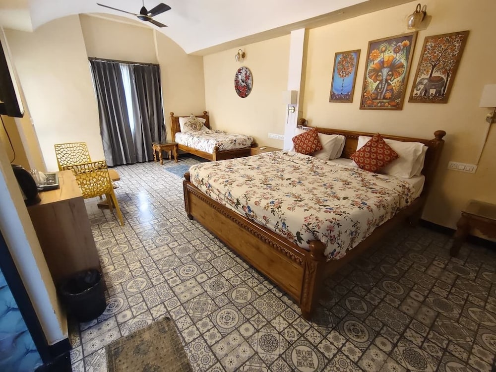 JHAR ARRAVLI RESORT