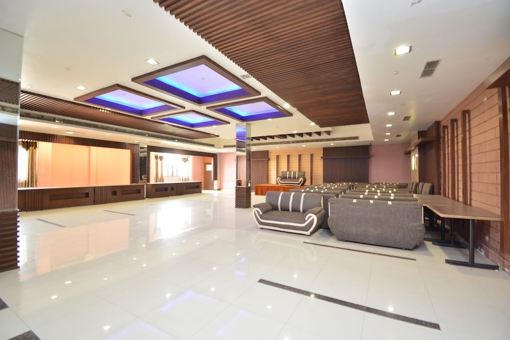 meeting & event spaces