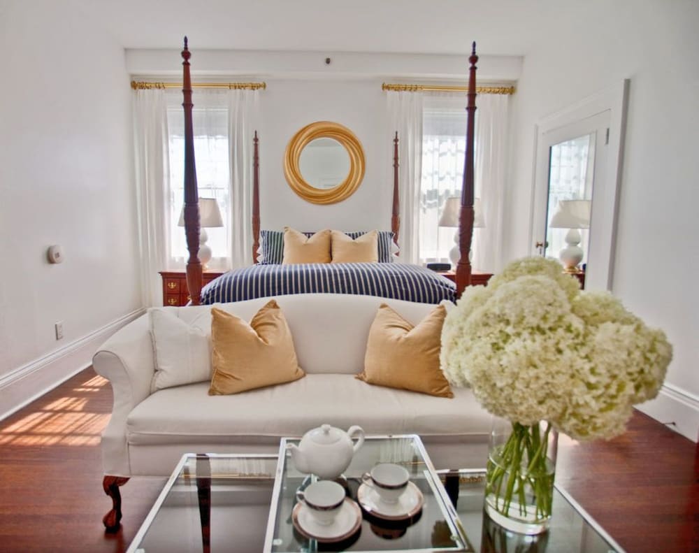 Lenox Vacations - Kemble Inn - Property Image 40