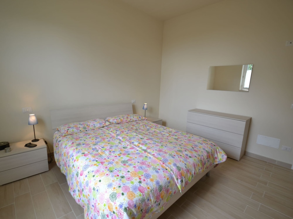 Seaside Getaway- Pet-friendly view 5