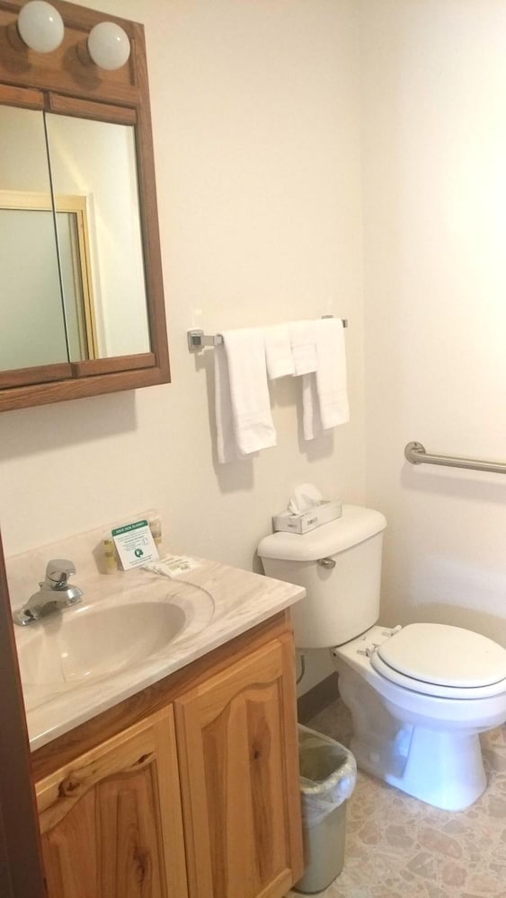 Greenwood Village Inn & Suites