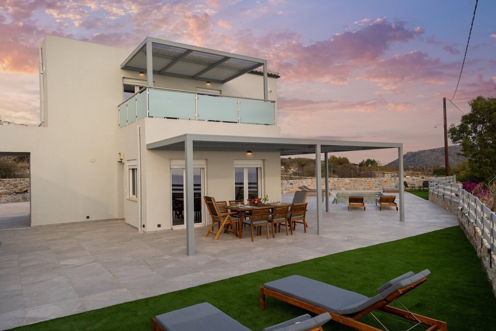 Gianna s Panoramic Seaview Twin Villas With Pool 2