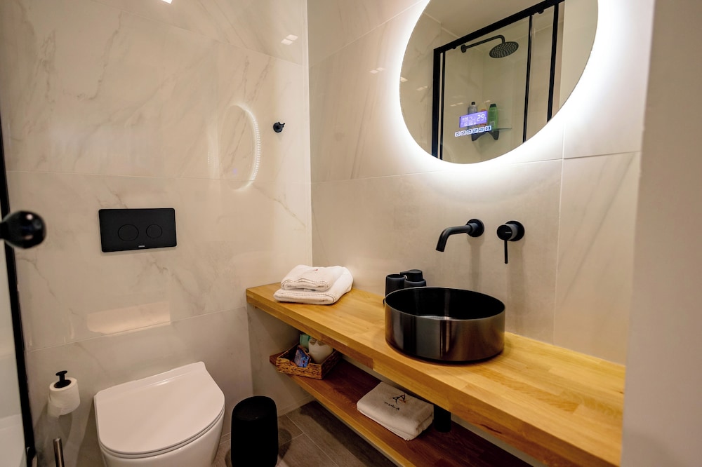 Triple A Apartmemts - Aristofanous 20