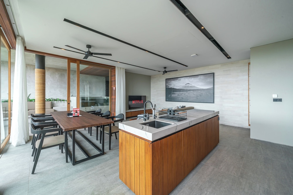 Body Factory Lifestyle Residence Canggu