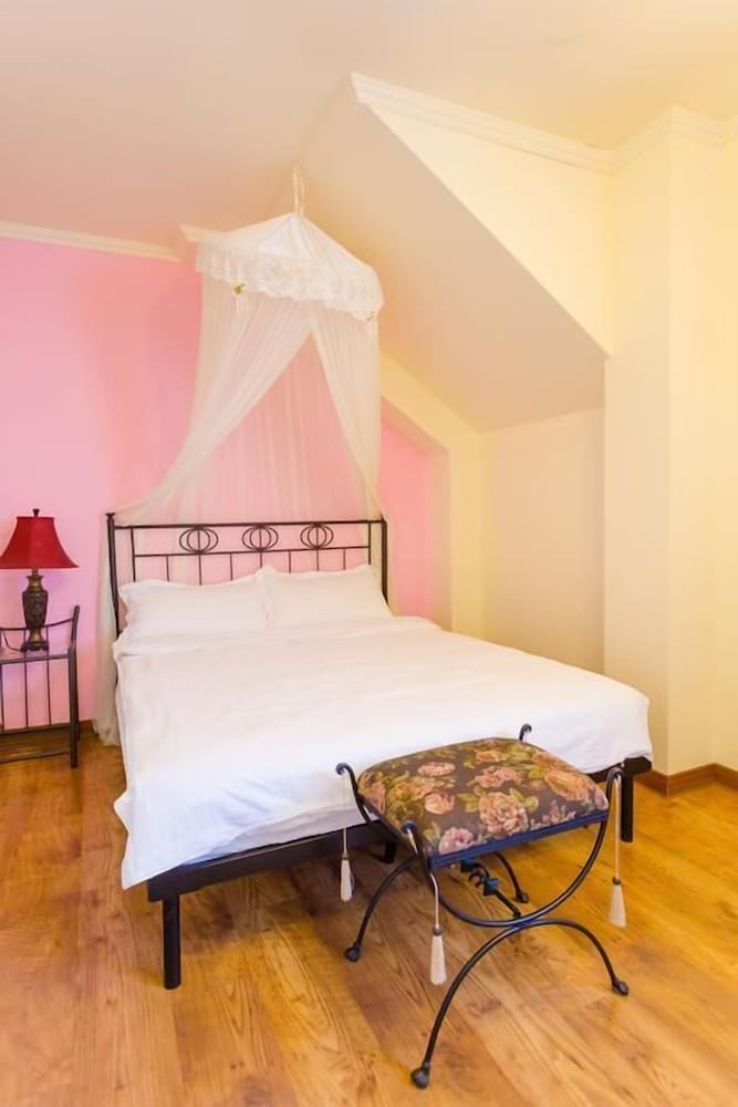 Dream House B&B