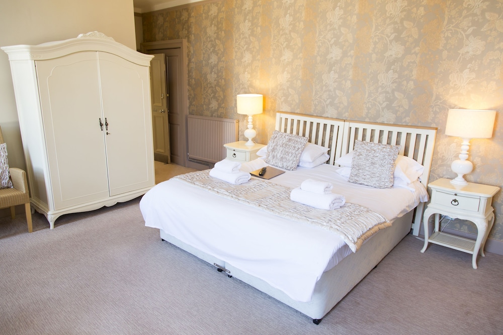 Red Lion - B&B view 3