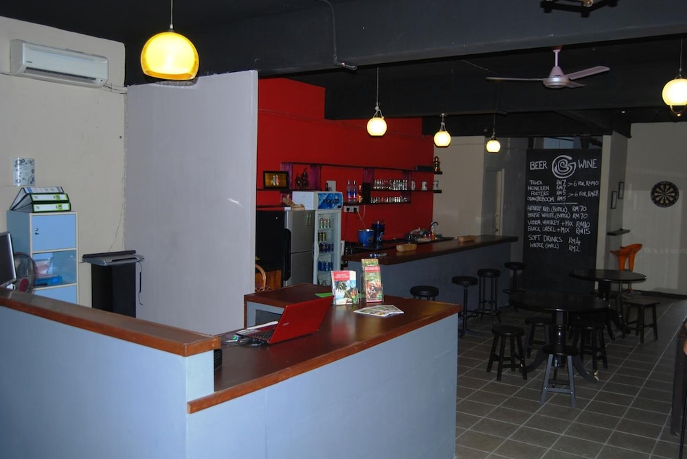 Borneo Seahare Guesthouse - Hostel