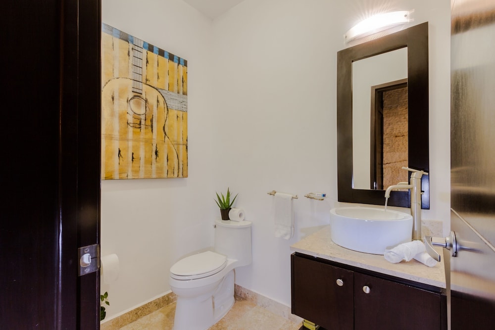 Mamitas Village 202-B by Vimex