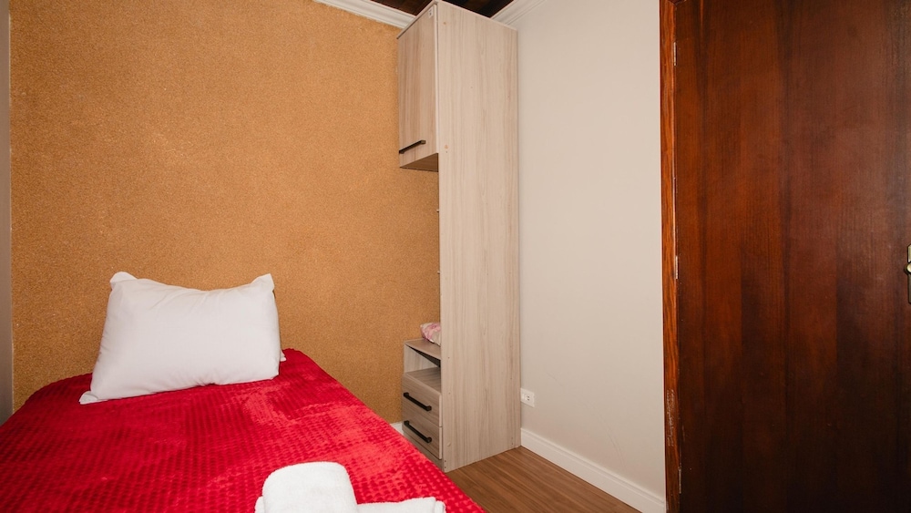 Casa com Churrasq Garagem Wi-fi e Petfriendly