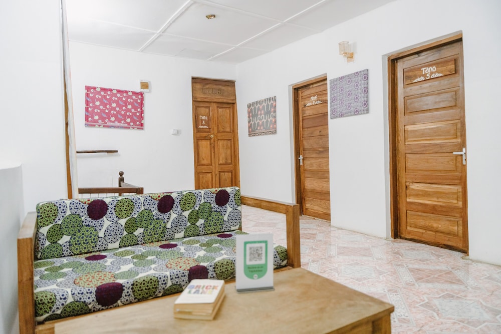 Shoki Shoki Guest House view 4
