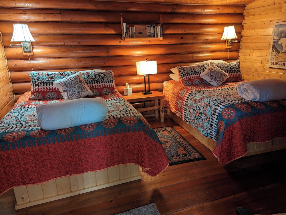 Laughing Horse Lodge