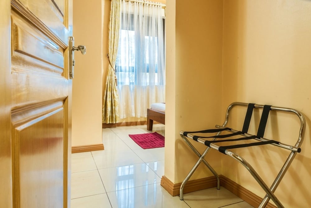 Luxury Apartment for 2 to 4 People view 4
