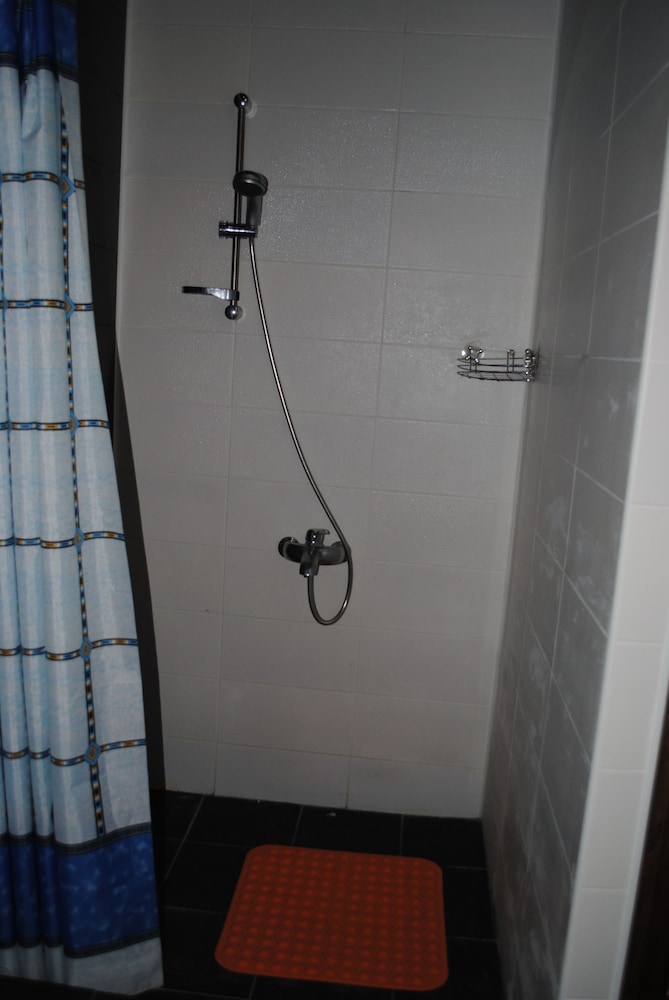Photo 51