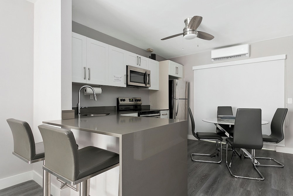 ULTRA magical apartment at the Beach