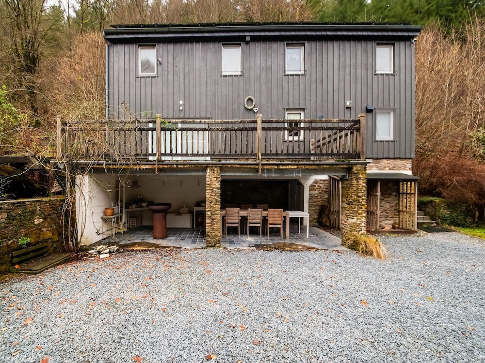 Charming Cottage by Semois