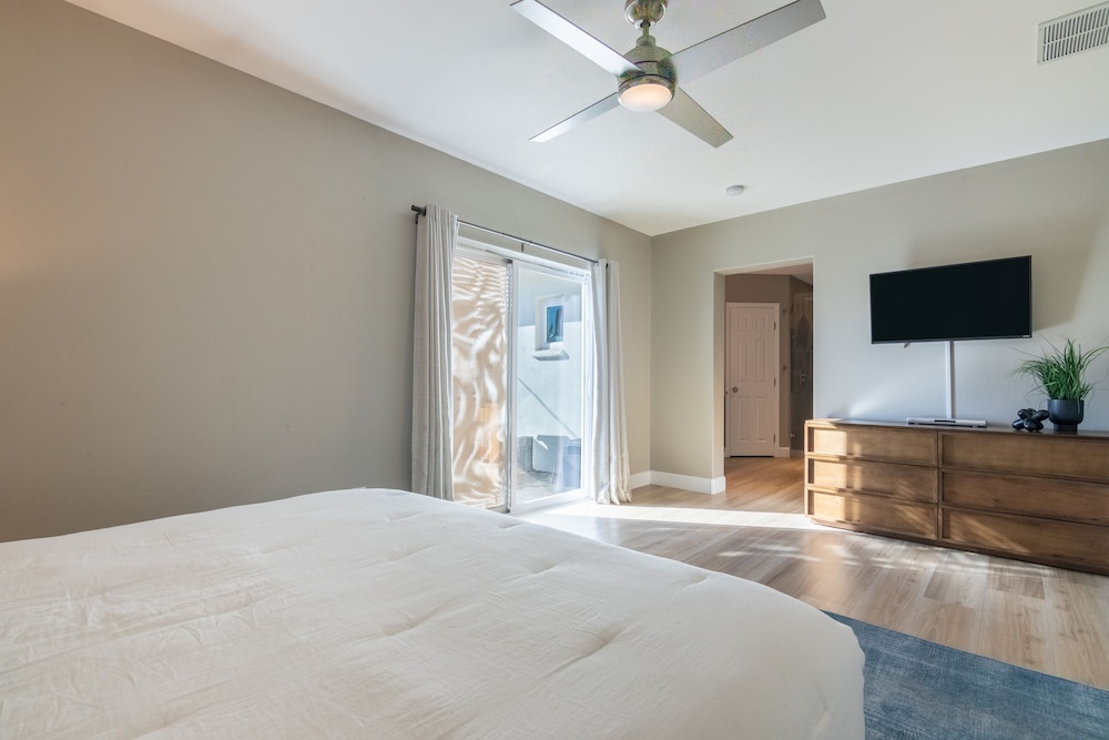 Roma by Avantstay Stylish Oasis w Private Pool