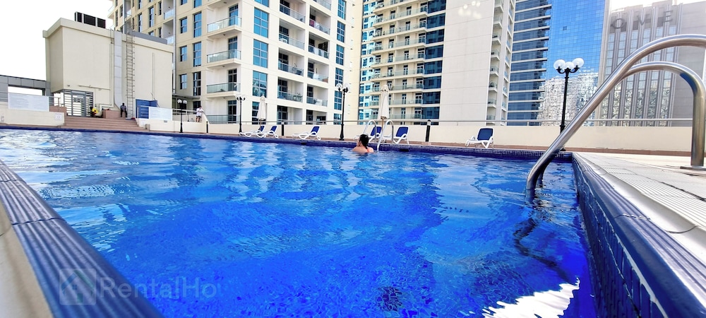 Ultra Luxury Flat Fully Upgrade &Balcony