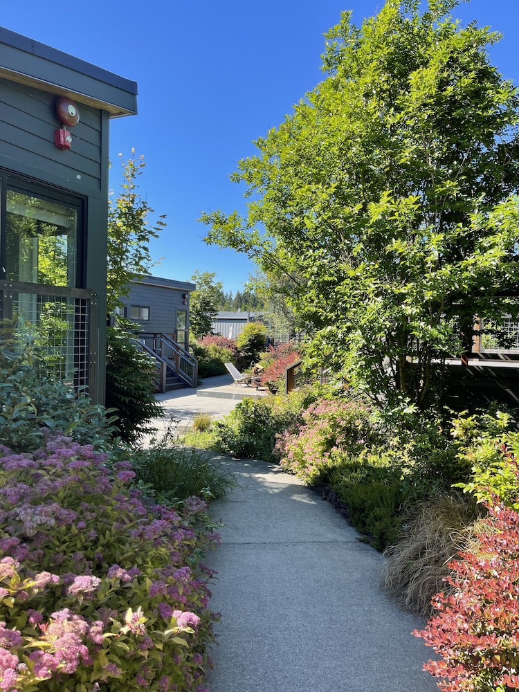 Lodges on Vashon
