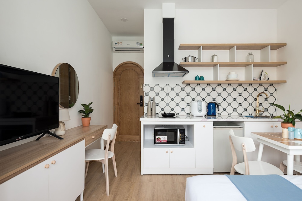 Cozrum Homes May's House