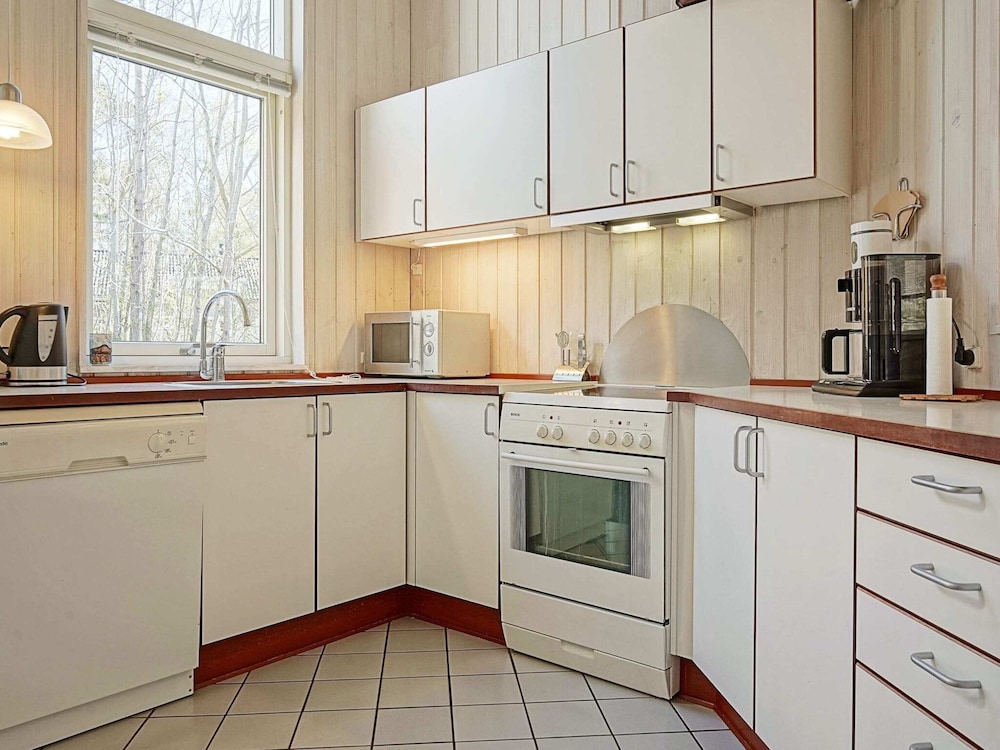 8 Person Holiday Home in Hasle view 4