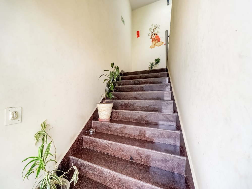 OYO 10877 Hotel R K Residency
