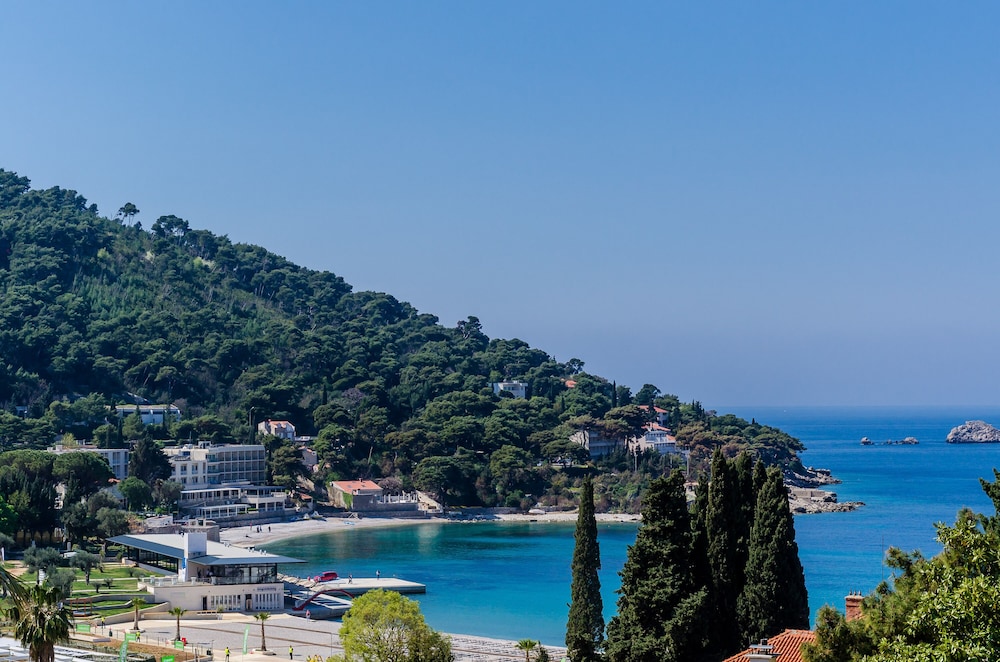 Apartments Villa Perla