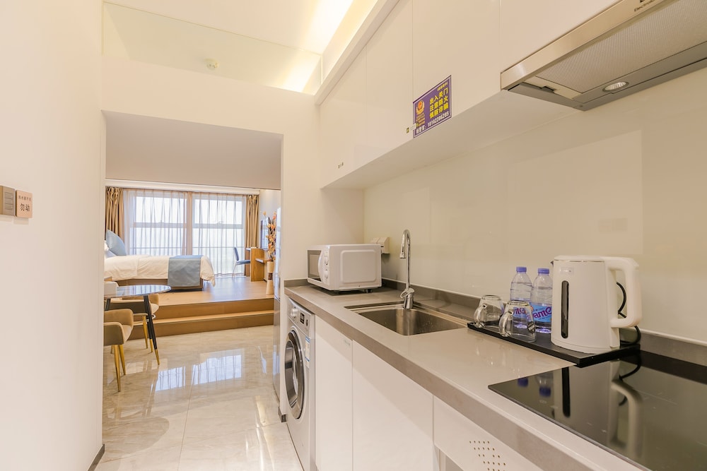 Xizhengjia Apartment Hotel (Guangzhou Financial City Keyun Road subway station store)