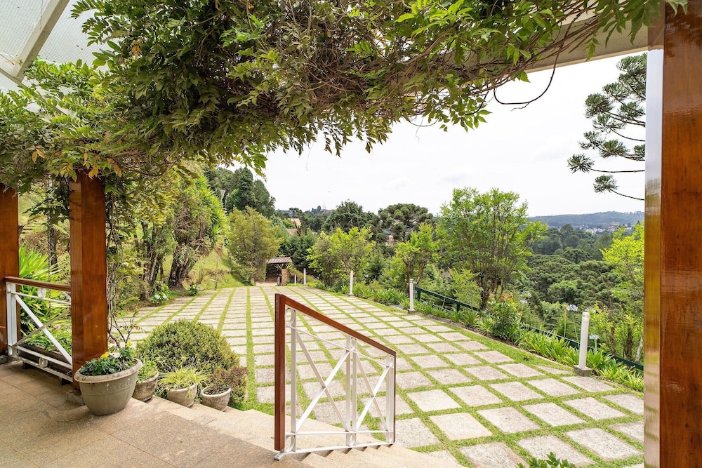 Refúgio Ultramor: sua casa na montanha