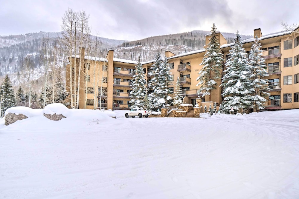 Remodeled Vail Condo w/ Hot Tub Access! view 5