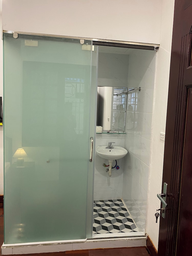 Hanoi Adela Hotel