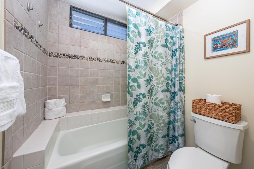 Big Island Keauhou Punahele A203 2 Bedroom Condo