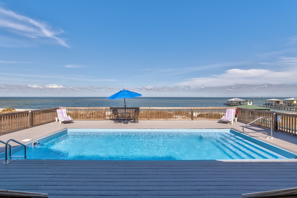 Bay Breeze - 2420 Bienville 4 Bedroom Home