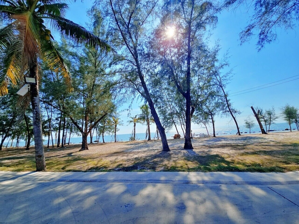 Suvarn Gleaw Thong Resort