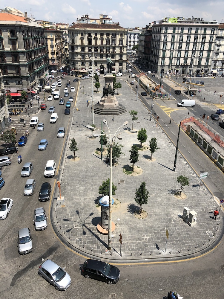 Napoli Garibaldi Luxury