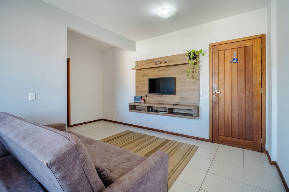 Apartment With Balcony in Lagoa Pir0014