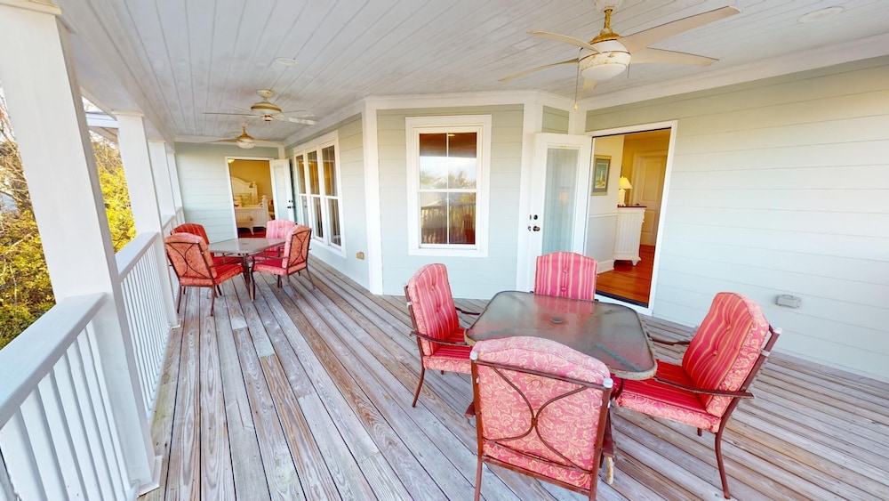 6 Waterside Walk by Tybee Vacation Rentals