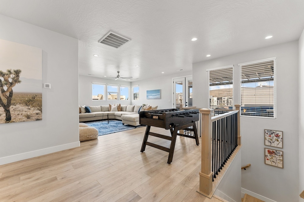 Tahitian Pearl 5 Bedroom Townhouse