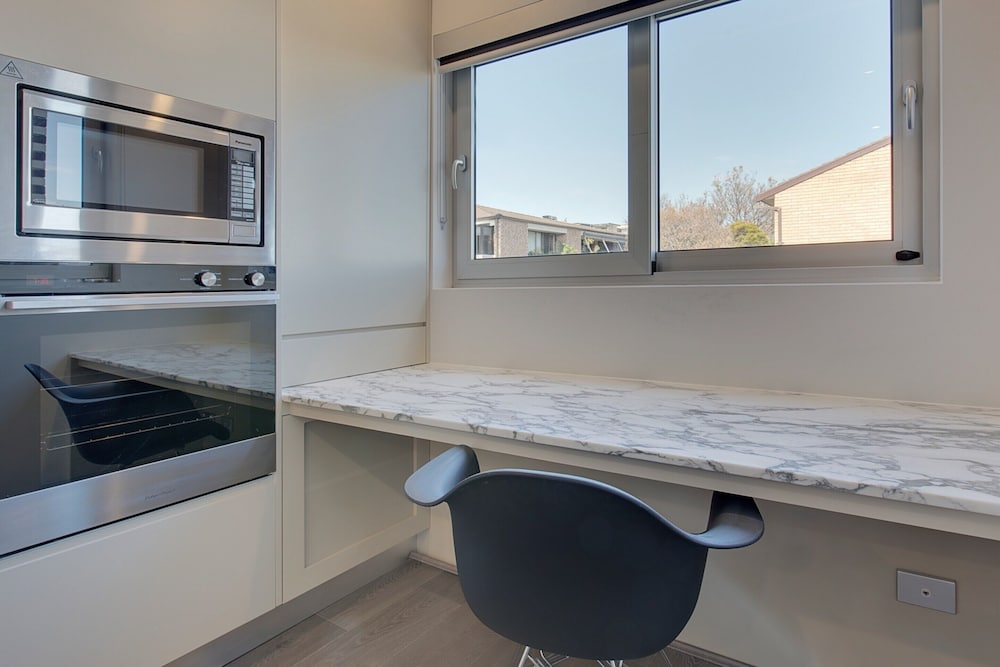 Professional Living Minutes From the City