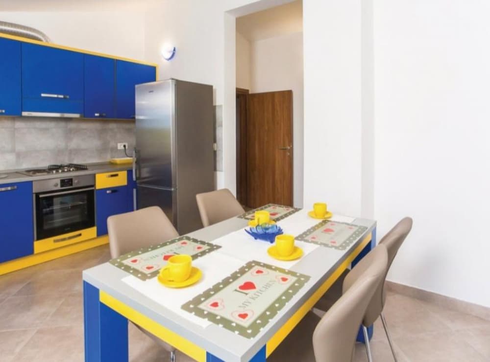Apartments Grljusic