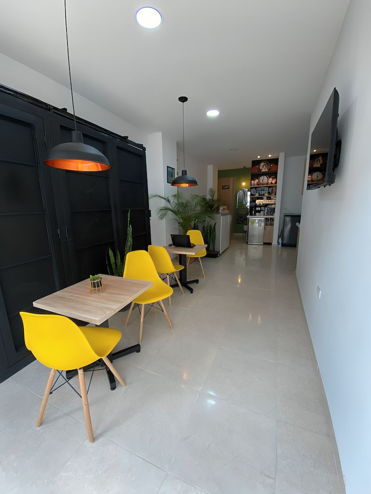 Praia Apartaestudios