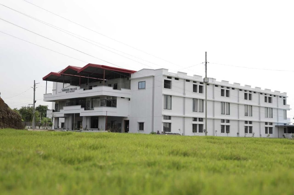 Navkar Palace Hotel & Resort view 3