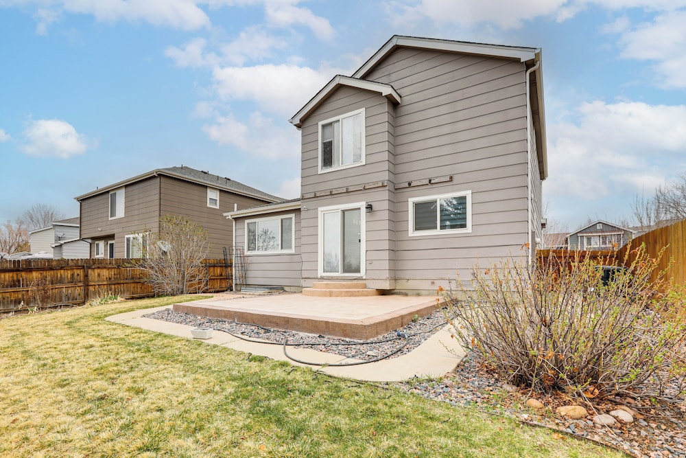 5 Mi to Cherry Creek State Park: Home w/ Yard!