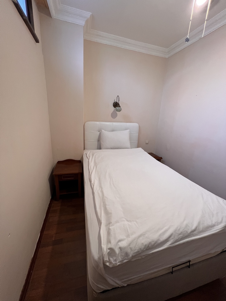 Emine Sultan Otel - Image 50