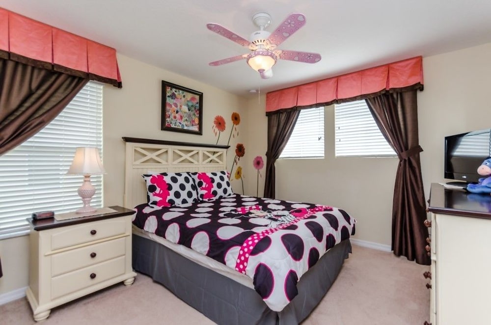 The Shire At West Haven 5 Bedroom Villa by RedAwning - Image 5