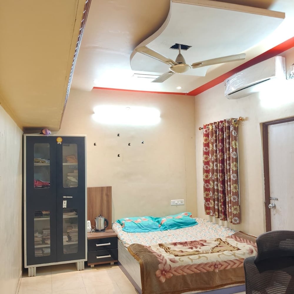 Bungalow 2bhk