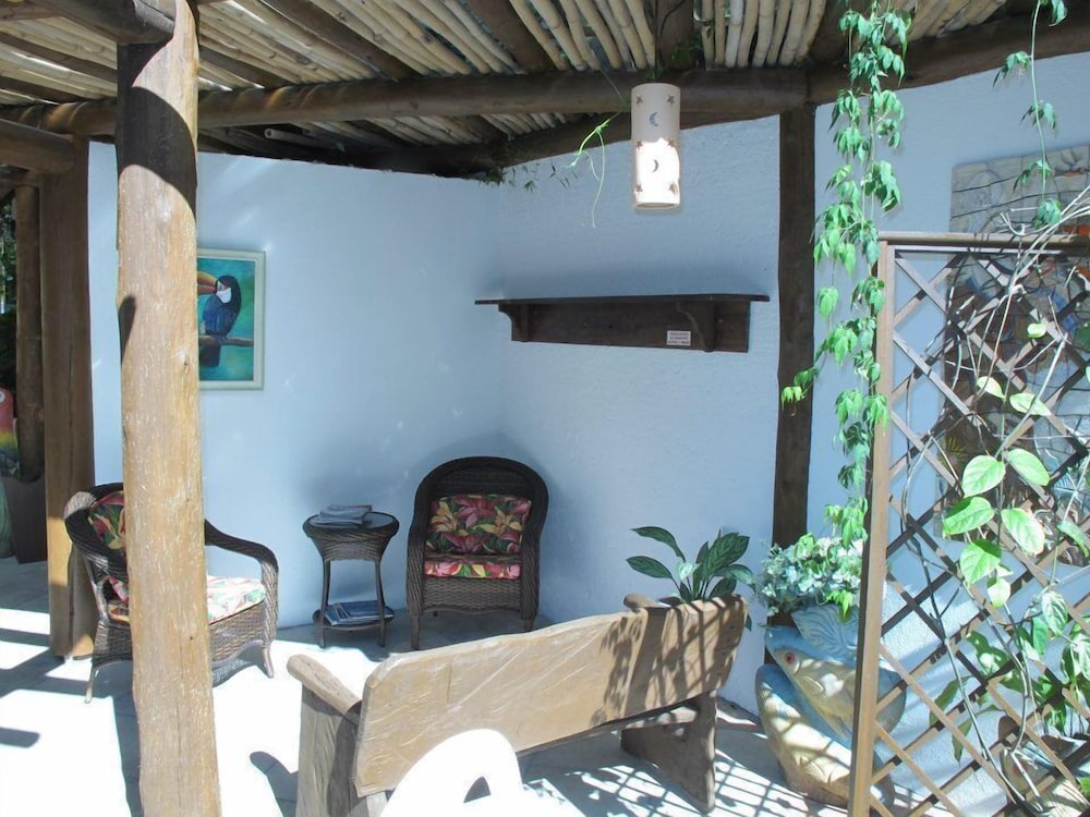 Pousada George's Village