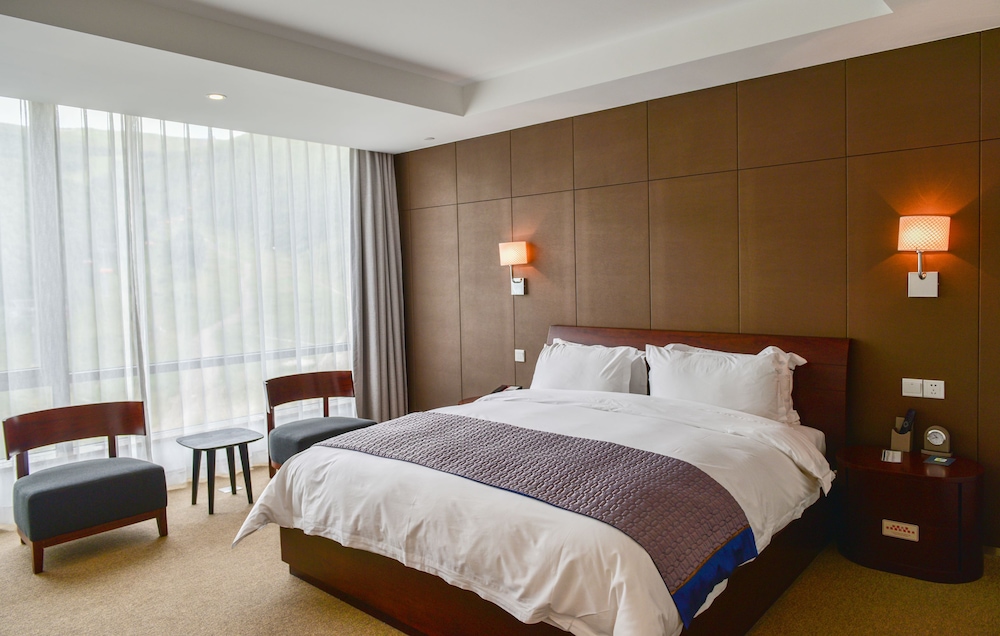 YunDing Grand Hotel