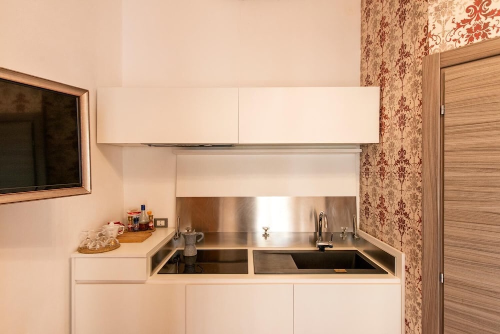 Merulana Suite Apartment