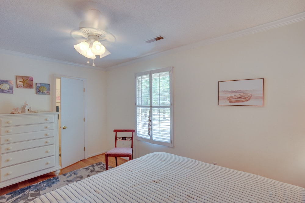 Near Edisto Beach State Park: Home w/ Lanais! view 2