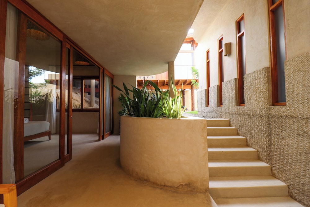 Casa Kahu by Wynwood House